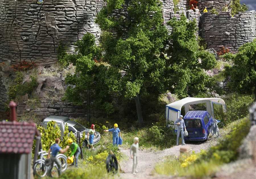 Romantische Burgruine – Modellbahn-Diorama, Ansicht 7